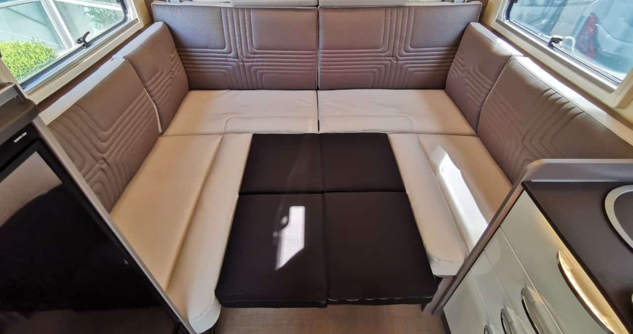 Buerstner Lyseo 644G Harmonieline