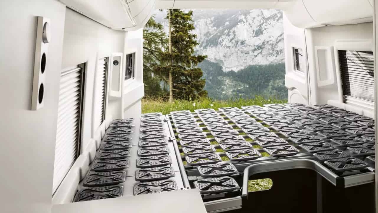 VW Grand California 680